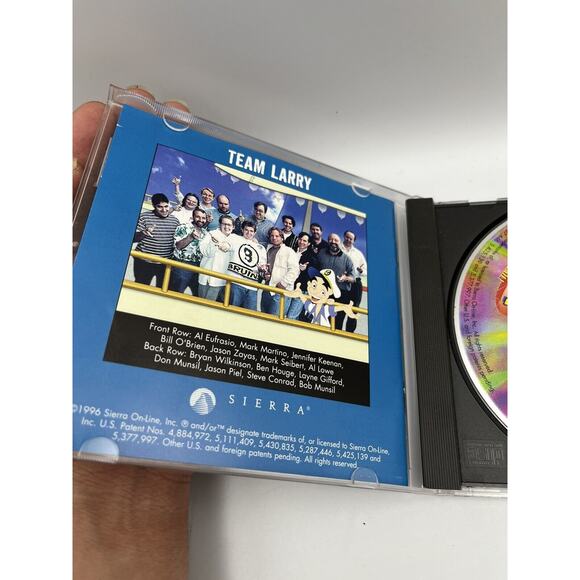 Leisure Suit Larry: Love for Sail (Windows PC) CD Game Disc & Case - Great Shape - Picture 5 of 7